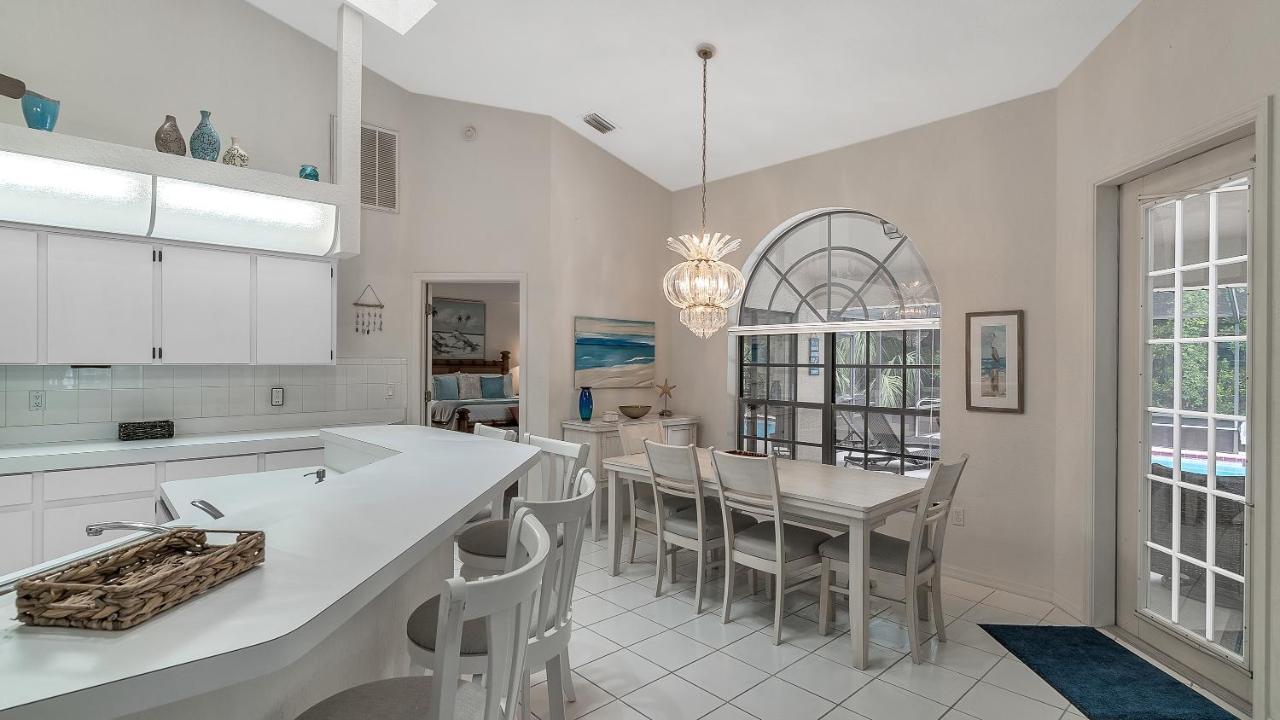 Your Manatee And Scalloping Adventure Retreat Crystal River Exterior foto